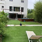 Les Terrasses Apartment *